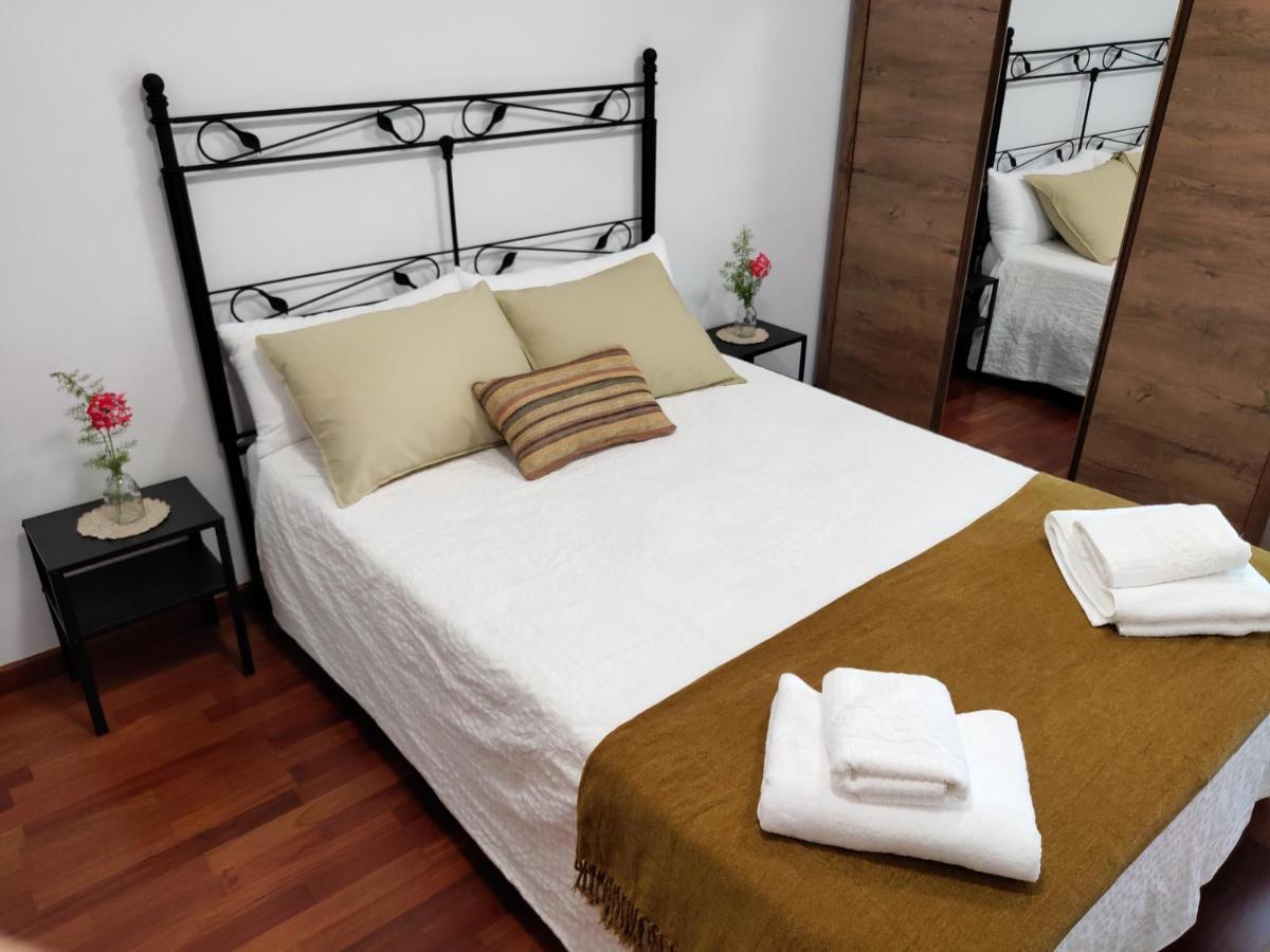 Apartamento Plaza De La Iglesia Дельтебре Экстерьер фото